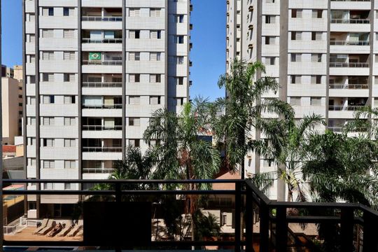 Vista da Sacada de apartamento à venda com 2 quartos, 78m² em Bosque, Campinas