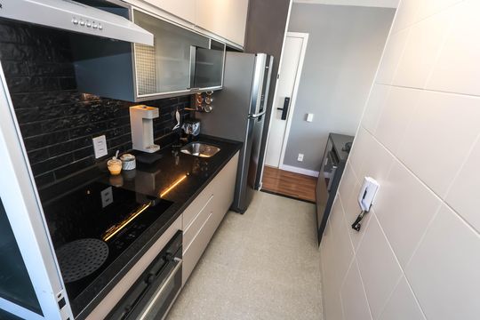Cozinha e Área de Serviço de apartamento à venda com 2 quartos, 55m² em Vila Independencia, São Paulo