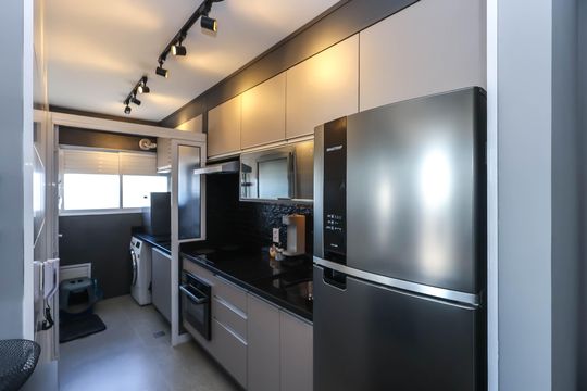 Cozinha e Área de Serviço de apartamento à venda com 2 quartos, 55m² em Vila Independencia, São Paulo