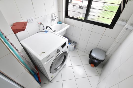 Área de Serviço de apartamento para alugar com 2 quartos, 51m² em Boa Vista, Curitiba