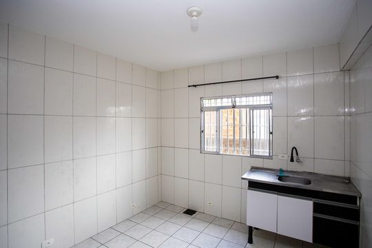 Cozinha de casa para alugar com 1 quarto, 50m² em Campanário, Diadema