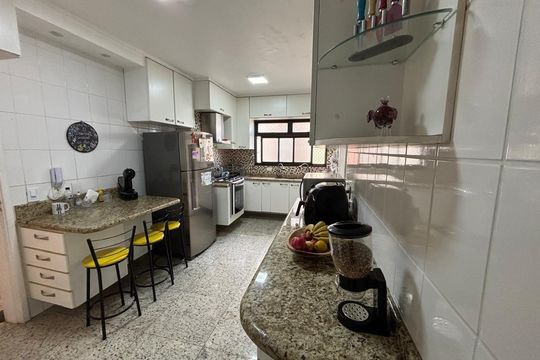 Cozinha de apartamento à venda com 3 quartos, 135m² em Vila Caminho do Mar, São Bernardo do Campo