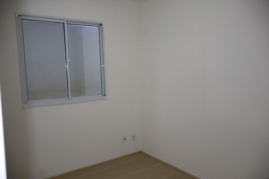 Quarto 2 de apartamento para alugar com 2 quartos, 38m² em Cidade São Mateus, São Paulo