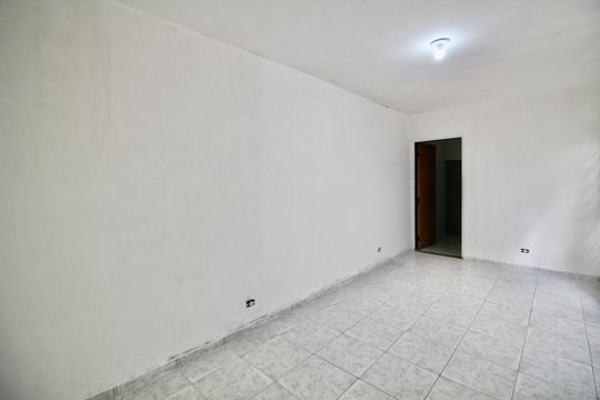Quarto 2 de casa para alugar com 2 quartos, 100m² em Parque Boturussu, São Paulo