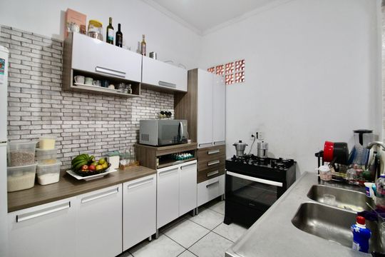 Cozinha de casa à venda com 5 quartos, 165m² em Parque Boturussu, São Paulo