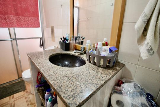 Banheiro 3 de casa à venda com 5 quartos, 165m² em Parque Boturussu, São Paulo