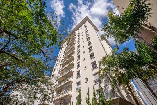 Fachada de apartamento à venda com 3 quartos, 134m² em Cerqueira César, São Paulo