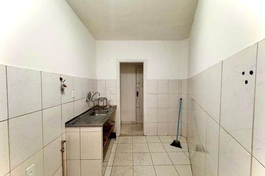 Apartamento para alugar com 3 quartos, 100m² em Centro, Rio de Janeiro
