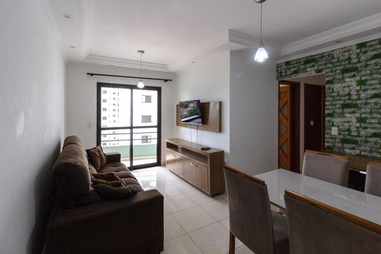 Apartamento para alugar com 3 quartos, 68m² em Jardim Gopouva, Guarulhos