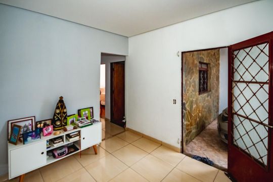 Apartamento à venda com 2 quartos, 229m² em Serrano, Belo Horizonte