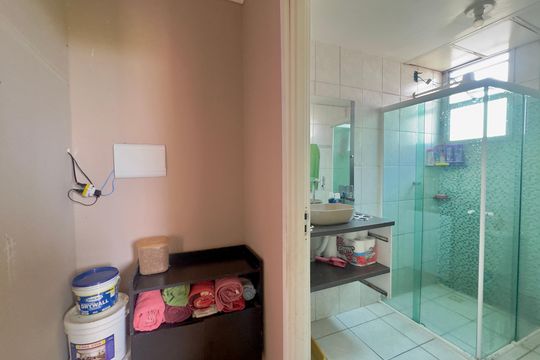 Hall de apartamento à venda com 2 quartos, 50m² em Vila Alzira, Guarulhos
