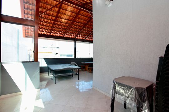 Área gourmet de casa à venda com 3 quartos, 168m² em Tropical, Contagem
