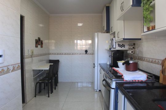 Cozinha de apartamento à venda com 4 quartos, 195m² em Santa Maria, São Caetano do Sul