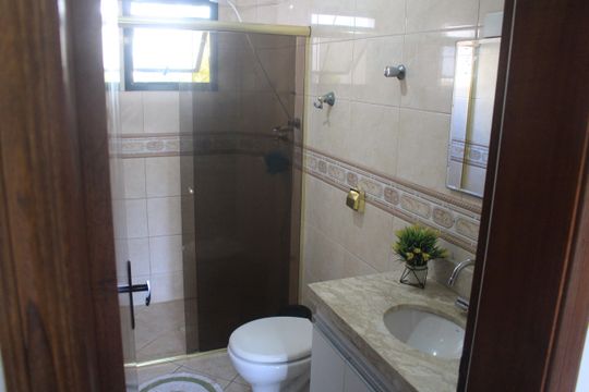Banheiro da Suíte de apartamento à venda com 4 quartos, 195m² em Santa Maria, São Caetano do Sul