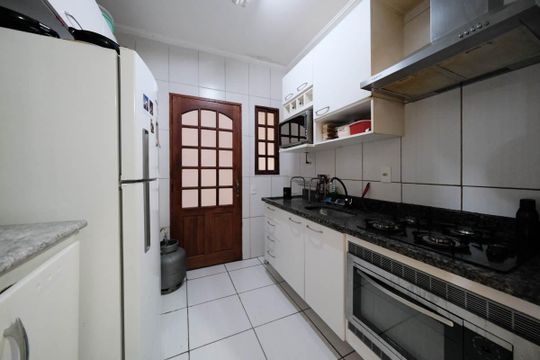 Cozinha de casa à venda com 4 quartos, 150m² em Conjunto Habitacional Padre Jose de Anchieta, São Paulo