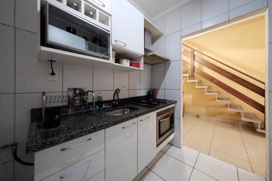 Cozinha de casa à venda com 4 quartos, 150m² em Conjunto Habitacional Padre Jose de Anchieta, São Paulo