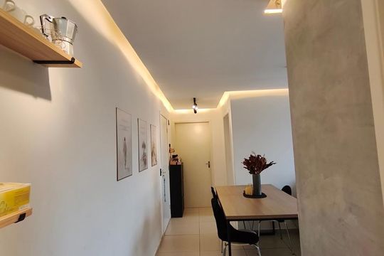 Corredor de apartamento à venda com 2 quartos, 53m² em Vila Nova Curuca, São Paulo