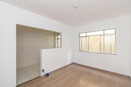 Apartamento para alugar com 1 quarto, 55m² em Cordovil, Rio de Janeiro