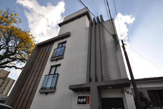 Fachada de apartamento para alugar com 1 quarto, 27m² em Vila Gustavo, São Paulo