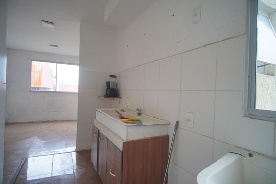 Cozinha  de apartamento para alugar com 2 quartos, 48m² em Santos Dumont, São Leopoldo