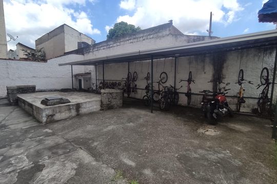 Área comum de apartamento para alugar com 2 quartos, 52m² em Colubandê, São Gonçalo
