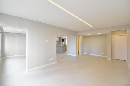 Apartamento à venda com 3 quartos, 139m² em Juvevê, Curitiba