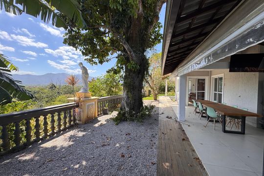 Casa de Condomínio para alugar com 4 quartos, 224m² em Recreio dos Bandeirantes, Rio de Janeiro