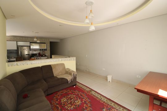 Casa para alugar com 2 quartos, 150m² em Vila Olinda, São Paulo
