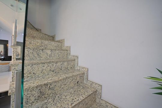 Escada de casa de condomínio à venda com 2 quartos, 70m² em Cidade Patriarca, São Paulo