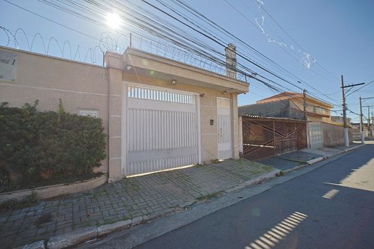 Fachada de casa de condomínio à venda com 2 quartos, 70m² em Cidade Patriarca, São Paulo