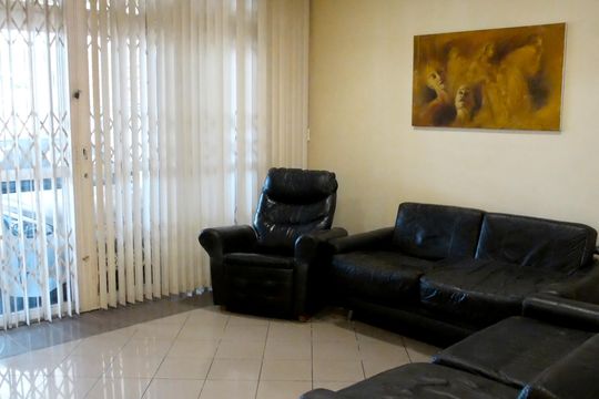 Casa à venda com 3 quartos, 160m² em Socorro, São Paulo