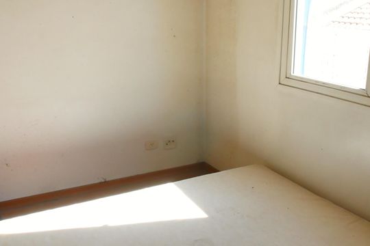 Quarto de casa à venda com 3 quartos, 160m² em Socorro, São Paulo