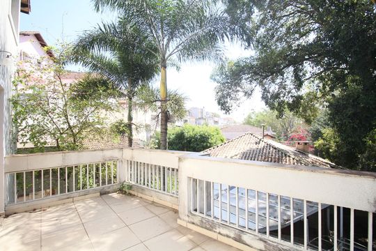Varanda Suíte 2 de casa à venda com 3 quartos, 415m² em Jardim Londrina, São Paulo