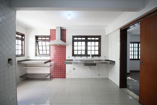 CozinhaCozinha de casa à venda com 3 quartos, 415m² em Jardim Londrina, São Paulo