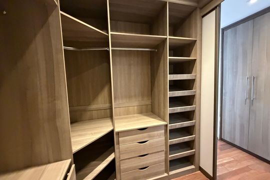 Closet de apartamento para alugar com 2 quartos, 140m² em Mooca, São Paulo