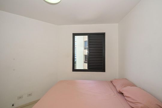 Quarto de apartamento para alugar com 1 quarto, 43m² em Vila Suzana, São Paulo
