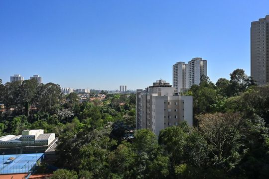 Vista de apartamento para alugar com 1 quarto, 43m² em Vila Suzana, São Paulo
