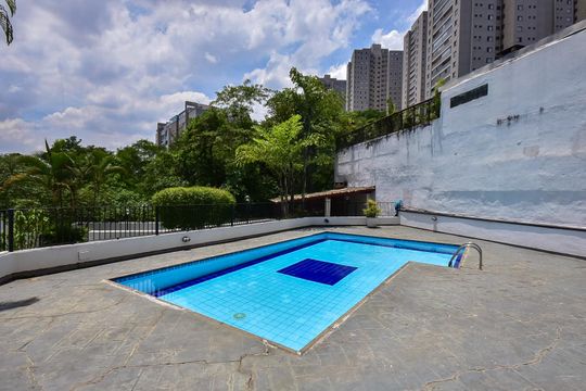 Piscina de apartamento para alugar com 1 quarto, 43m² em Vila Suzana, São Paulo