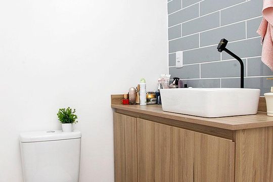 Studio - Banheiro de kitnet/studio à venda com 1 quarto, 42m² em Centro Histórico, Porto Alegre