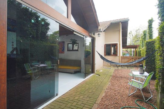 Quintal de casa à venda com 2 quartos, 76m² em Loteamento Parque Recreio, São Leopoldo