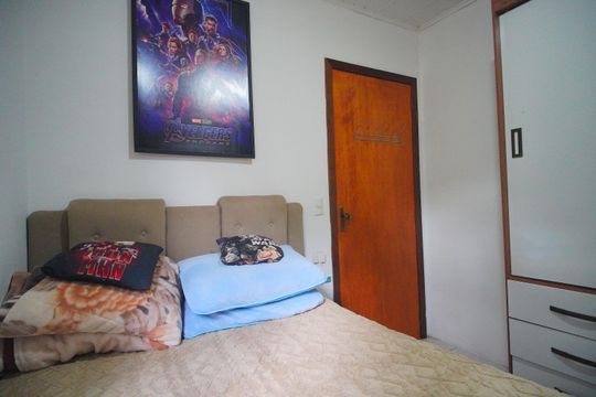 Quarto 2 de casa à venda com 2 quartos, 76m² em Loteamento Parque Recreio, São Leopoldo