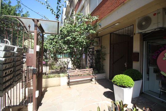 Área comum de apartamento para alugar com 0 quarto, 40m² em Rio Branco, Porto Alegre