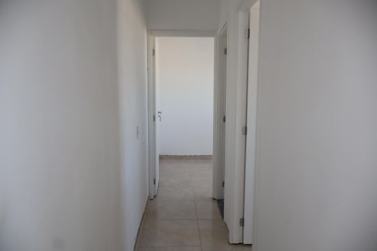 Corredor de apartamento para alugar com 2 quartos, 44m² em Jardim Egle, São Paulo
