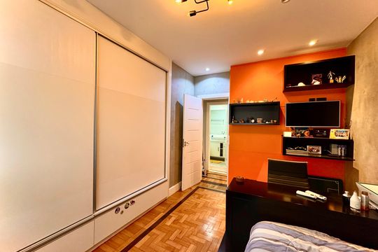 Apartamento para alugar com 3 quartos, 145m² em Laranjeiras, Rio de Janeiro