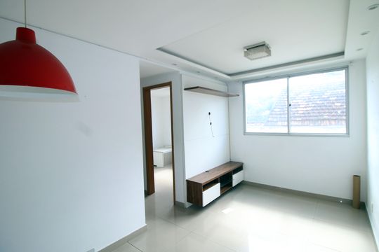 Apartamento para alugar com 2 quartos, 48m² em Parada de Lucas, Rio de Janeiro