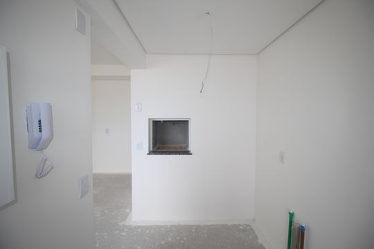 Cozinha de apartamento à venda com 2 quartos, 66m² em Petrópolis, Porto Alegre