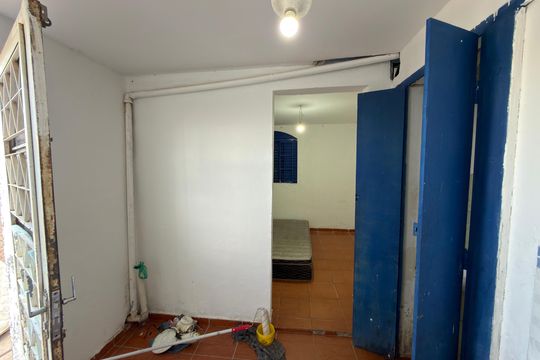 Sala e cozinha de apartamento para alugar com 1 quarto, 20m² em Vicente Pires, Brasília