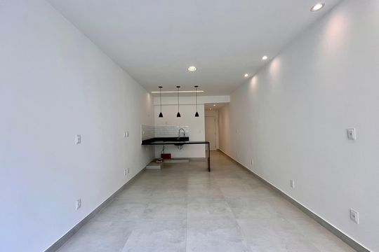 Kitnet/Studio à venda com 1 quarto, 38m² em Copacabana, Rio de Janeiro