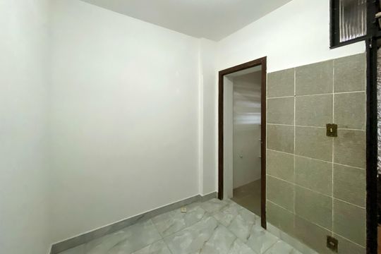 Quarto de Serviço de casa à venda com 4 quartos, 350m² em Floresta, Belo Horizonte