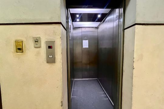 Hall de entrada de apartamento à venda com 1 quarto, 39m² em Copacabana, Rio de Janeiro